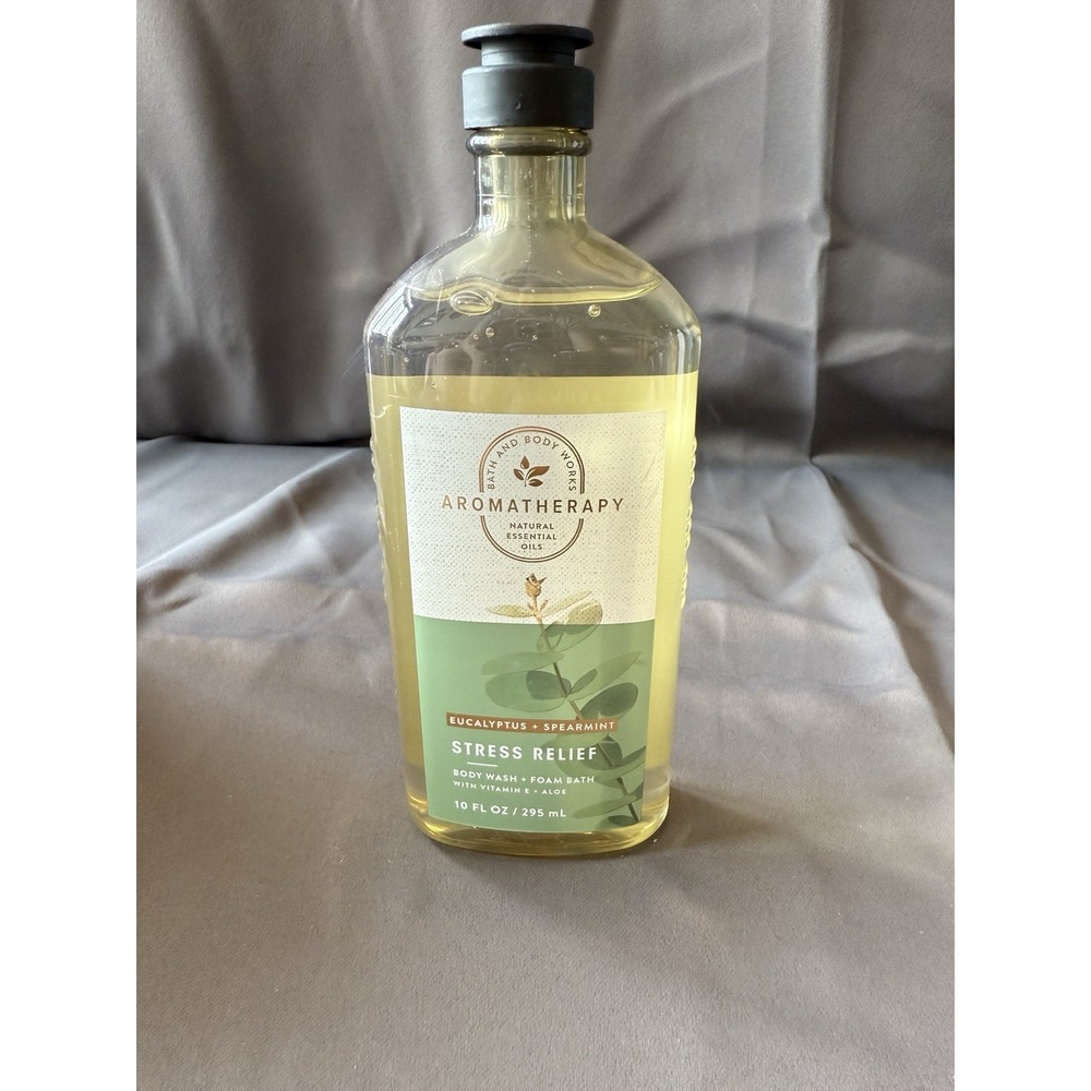 Bath & Body Works Aromatherapy Eucalyptus Spearmint Body Wash Foam Bath 10 fl oz